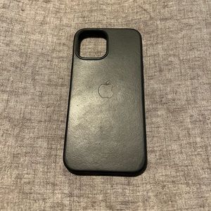 Apple - iPhone 12 Pro Max Leather Case with MagSafe - Black